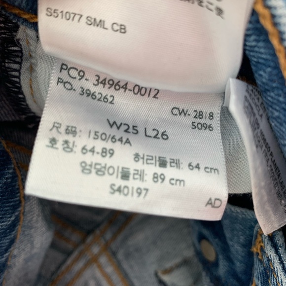 Levi’s Wedgie Straight - Picture 6 of 10